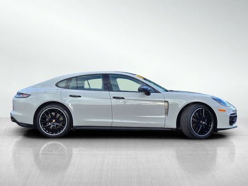 Used 2023 Porsche Panamera Platinum Edition RWD image 3