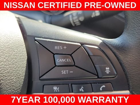 Used 2025 Nissan Sentra SV FWD image 19