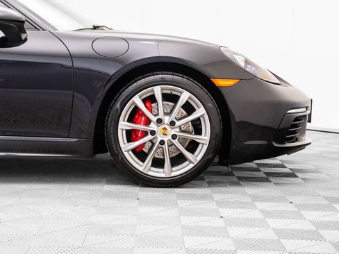 Used 2018 Porsche 718 Boxster S image 36