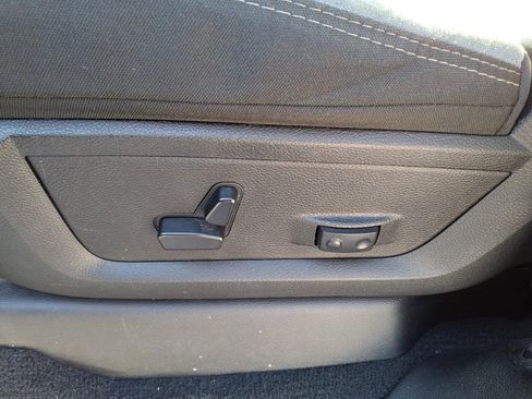 Used 2024 RAM 2500 Big Horn w/ Bed Utility Group image 24