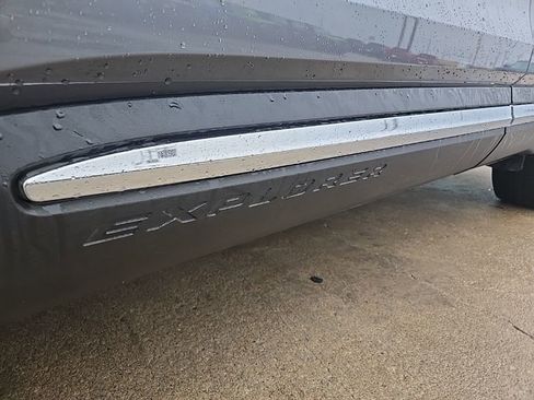 Used 2023 Ford Explorer XLT w/ Equipment Group 202A image 18