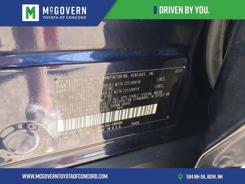 Used 2022 Toyota RAV4 Limited AWD/4WD image 28