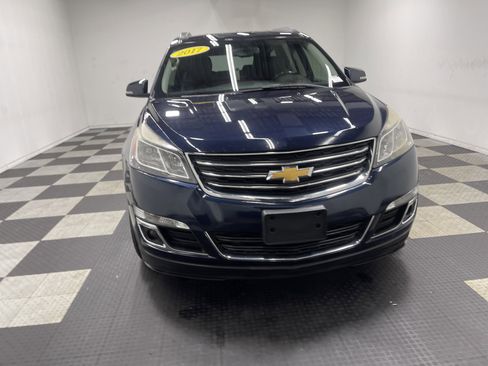 Used 2017 Chevrolet Traverse LT AWD/4WD image 7