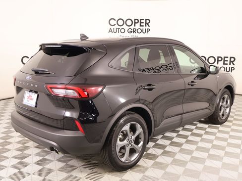 Used 2025 Ford Escape ST-Line image 19