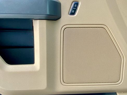 Used 2015 Ford F150 XLT w/ Equipment Group 301A Mid image 47