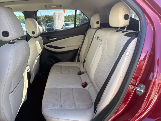 Used 2020 Buick Encore GX Essence w/ Experience Buick Package FWD image 35