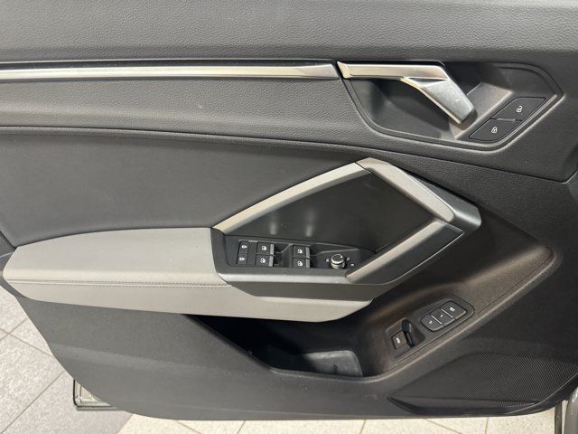Certified 2023 Audi Q3 2.0T Premium w/ Black Optic Sport Package AWD/4WD image 25