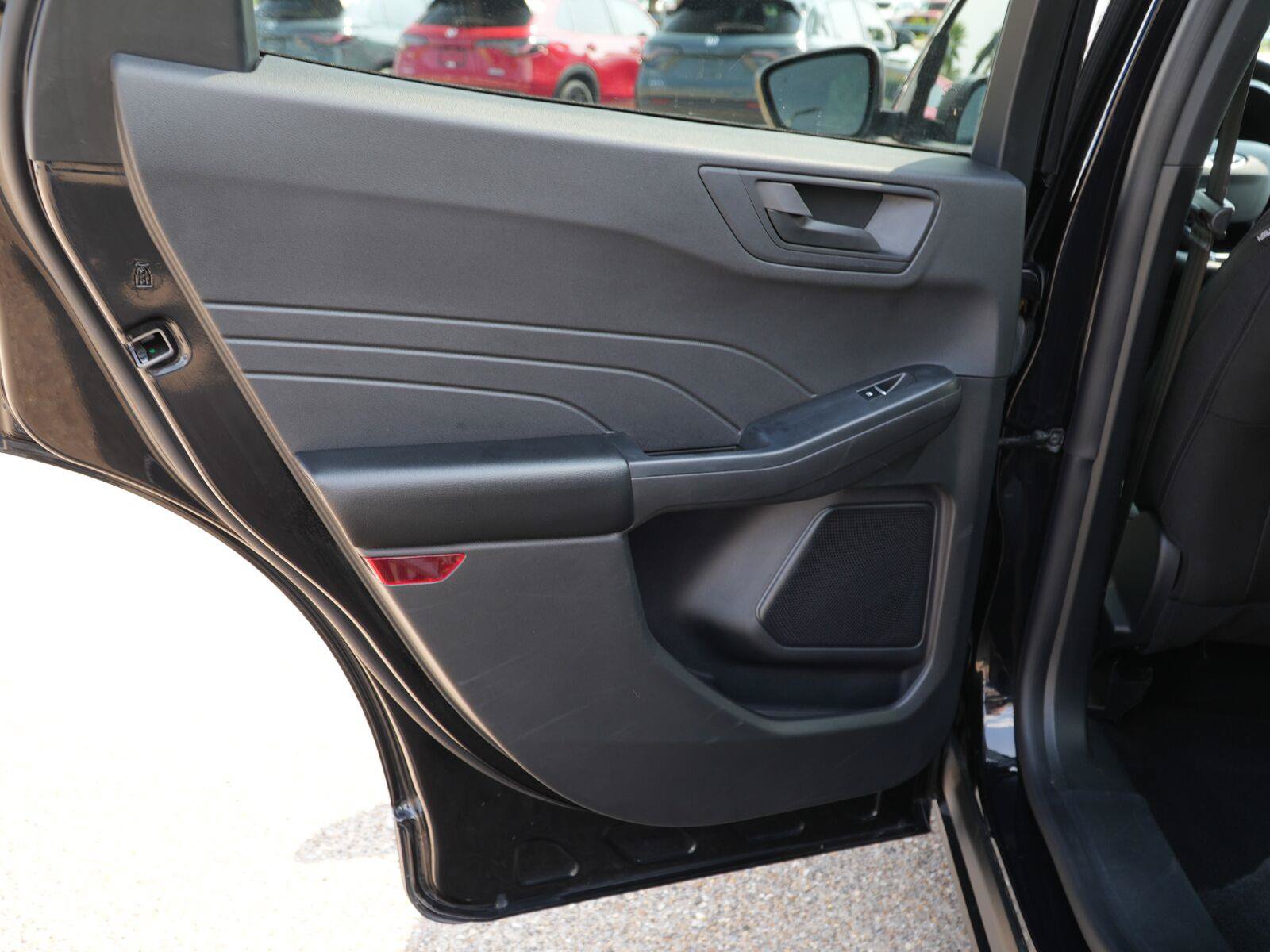 Used 2024 Ford Escape Active FWD image 17
