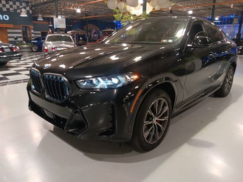 Used 2026 BMW X6 xDrive40i AWD/4WD image 5