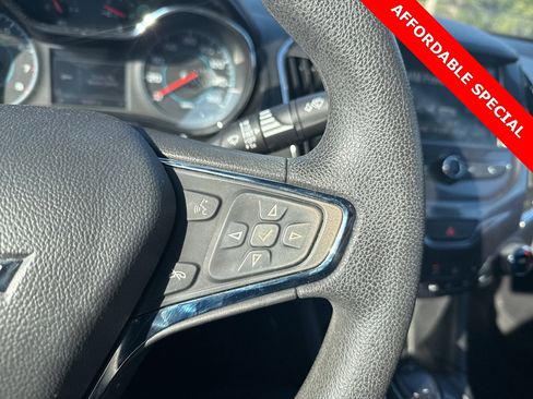 Used 2017 Chevrolet Cruze LT w/ Convenience Package image 20