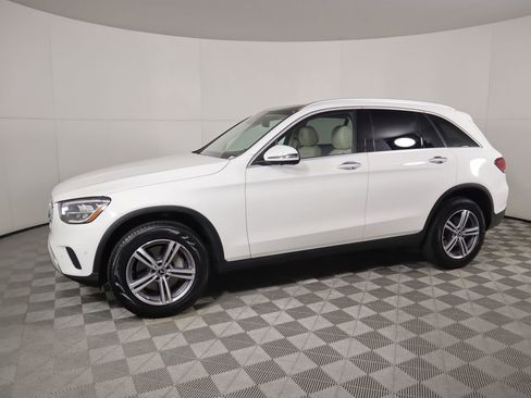 Certified 2022 Mercedes-Benz GLC 300 GLC 300 image 8