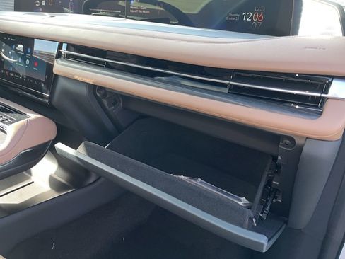 New 2025 Lincoln Navigator L Black Label image 69