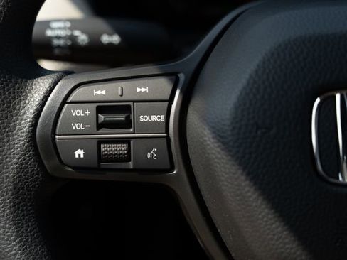 New 2026 Honda HR-V LX image 23