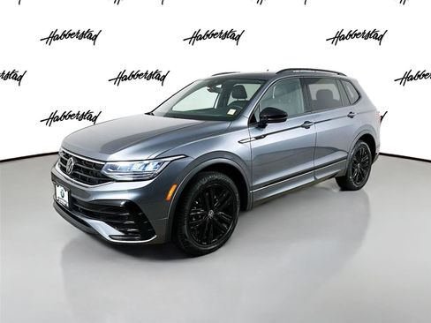 Used 2022 Volkswagen Tiguan SE R-Line image 1