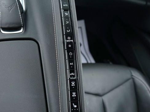 Used 2022 Chevrolet Corvette Stingray Preferred Cpe w/ 2LT image 32