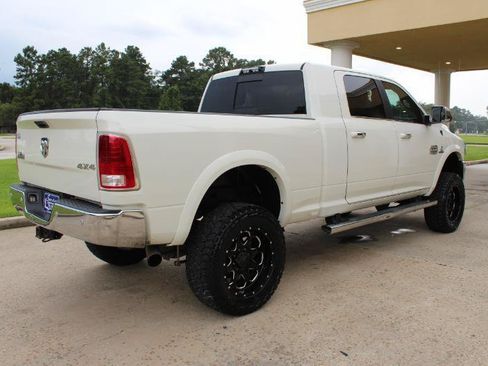 Used 2018 RAM 2500 Longhorn w/ Convenience Group AWD/4WD image 17