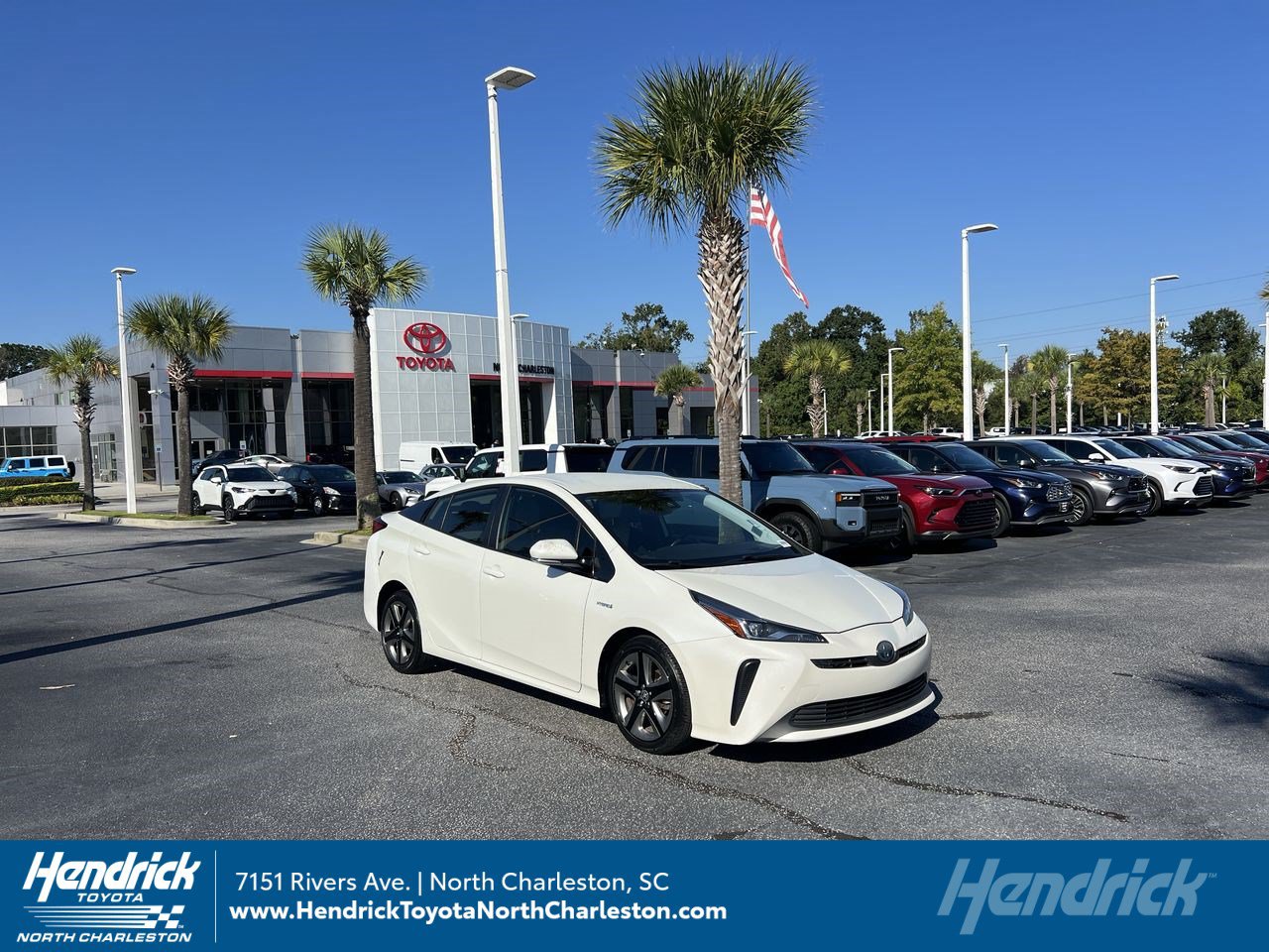 Used 2020 Toyota Prius Limited FWD image 1