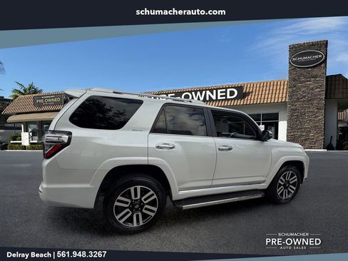 Used 2024 Toyota 4Runner Limited AWD/4WD image 7