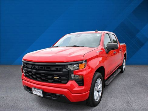 Used 2022 Chevrolet Silverado 1500 Custom AWD/4WD image 5