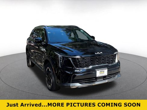 Used 2024 Kia Sorento S AWD/4WD image 1