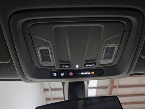 Used 2019 Chevrolet Silverado 1500 LT w/ Texas Edition image 62