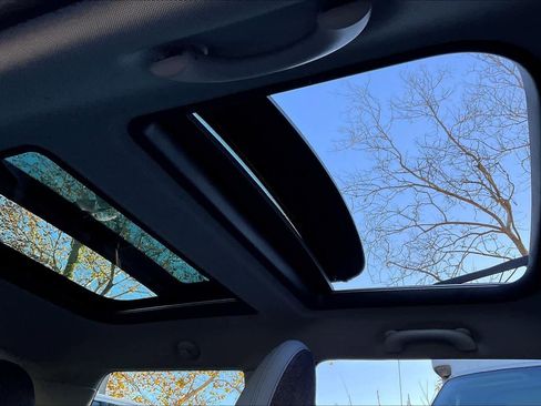 Certified 2025 MINI Cooper S image 13