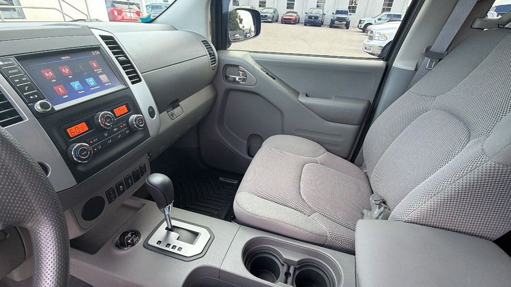 Used 2021 Nissan Frontier SV RWD image 21