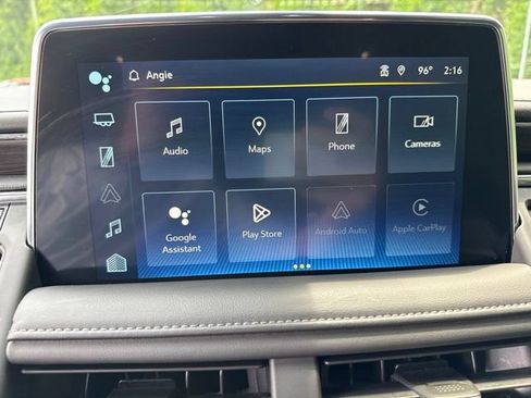 Used 2023 Chevrolet Tahoe Z71 w/ Z71 Off-Road Package AWD/4WD image 17