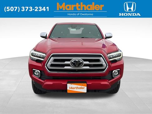 Used 2022 Toyota Tacoma Limited AWD/4WD image 8