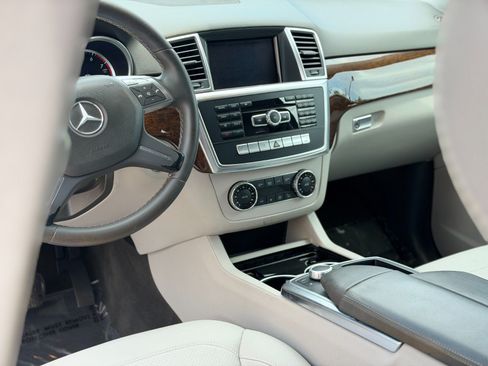 Used 2013 Mercedes-Benz ML 350 2WD image 12