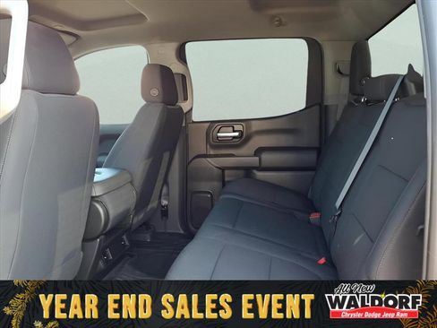 Used 2021 Chevrolet Silverado 1500 Custom image 10