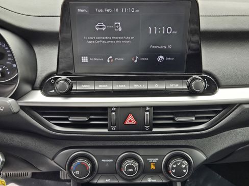 Used 2024 Kia Forte LXS image 18