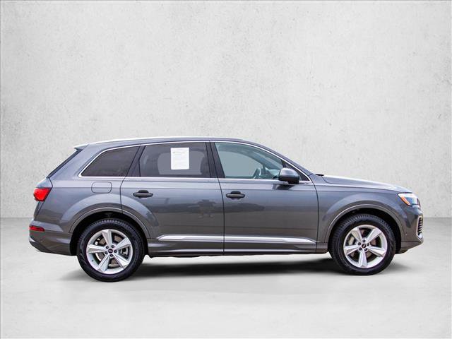 Certified 2025 Audi Q7 2.0T Premium w/ Convenience Package AWD/4WD image 4