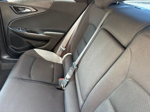 Used 2022 Chevrolet Malibu LT FWD image 26