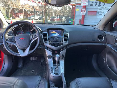 Used 2014 Chevrolet Cruze LTZ w/ RS Package FWD image 15