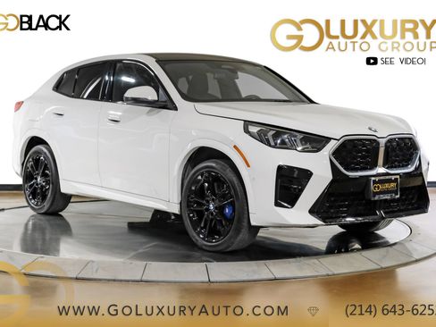 Used 2025 BMW X2 xDrive28i AWD/4WD image 1