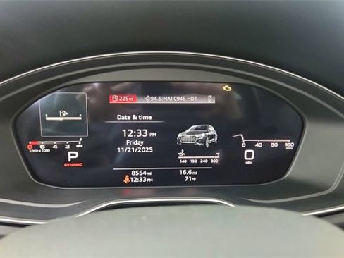 Used 2024 Audi Q5 2.0T Premium Plus w/ Premium Plus Package image 39