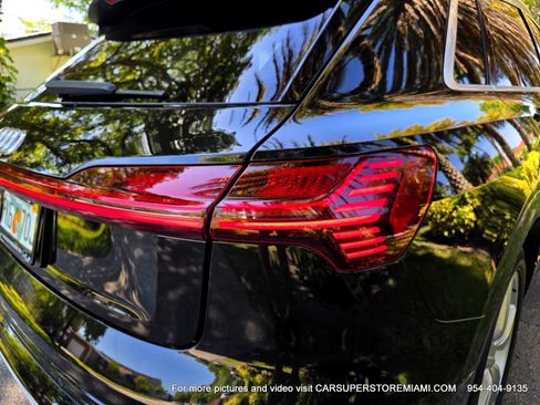 Used 2019 Audi e-tron Premium Plus AWD/4WD image 57