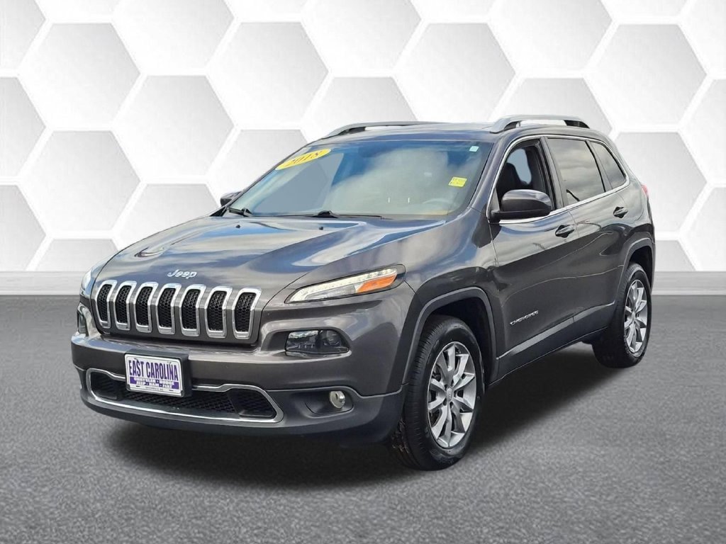 Used 2018 Jeep Cherokee Limited AWD/4WD image 7