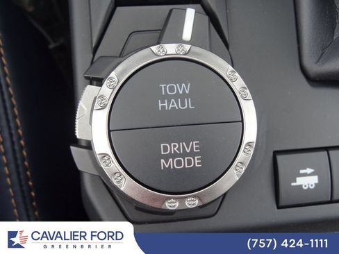 Used 2026 Toyota 4Runner Platinum AWD/4WD image 40