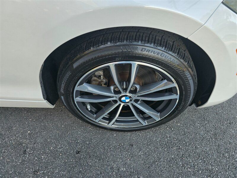 Used 2018 BMW 230i Convertible RWD image 29