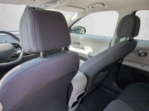 Used 2024 Hyundai Ioniq 5 SEL RWD image 17