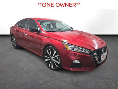 Used 2022 Nissan Altima 2.5 SR image 4