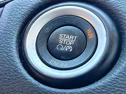 Used 2016 Dodge Durango Limited w/ Nav & Power Liftgate Group image 36