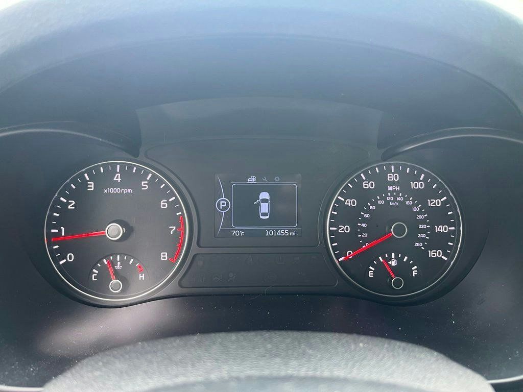 Used 2017 Kia Optima LX FWD image 21