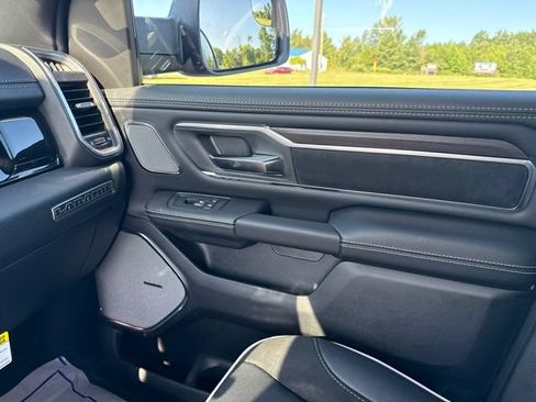 New 2026 RAM 1500 Laramie AWD/4WD image 35