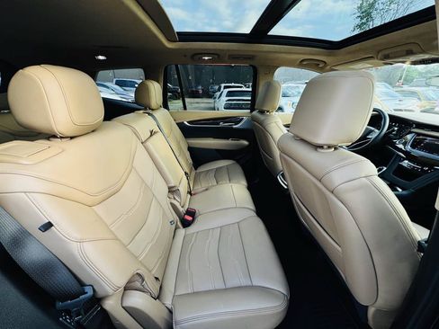 Used 2025 Cadillac XT6 Premium Luxury w/ Platinum Package AWD/4WD image 20