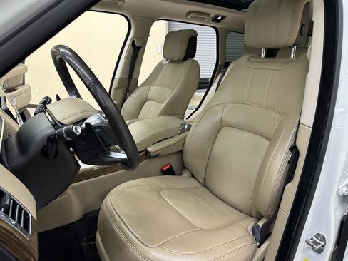 Used 2019 Land Rover Range Rover AWD/4WD image 24