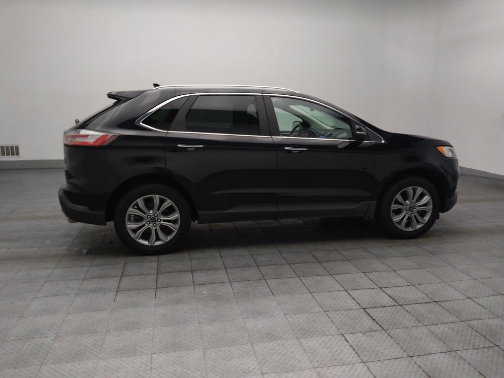 Used 2019 Ford Edge Titanium FWD image 10