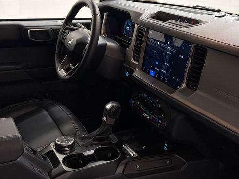 New 2025 Ford Bronco Outer Banks image 10